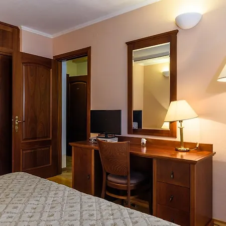 Lavandula - Swimming Pool View 4* Trogir