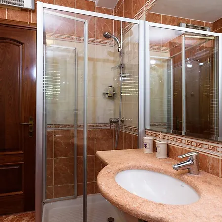 Lavandula - Swimming Pool View 4* Trogir