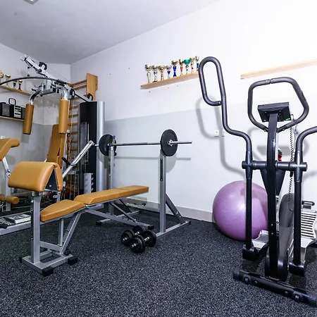 Lavandula - Swimming Pool View تروغير