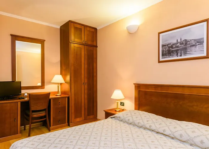 Apartment Villa Lavandula - Swimming Pool View Pensionat Trogir